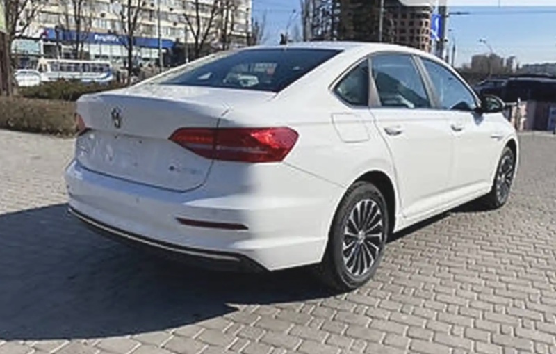 заднее стекло Volkswagen